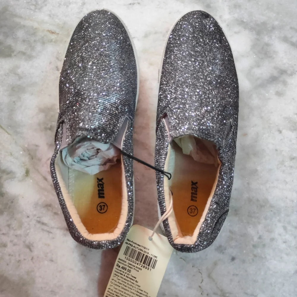 MAX Barrow Canvas Women Shoes - Picture 3 of 5